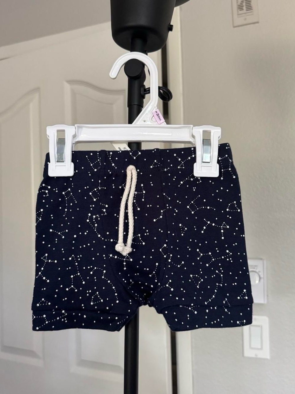 Childhoods Graphic Shorts